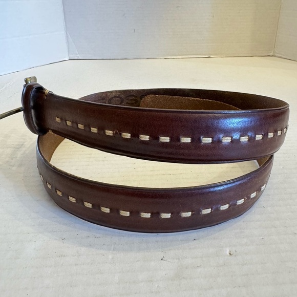 FOSSIL Genuine Leather Brown Mid Stitch Detail Design Belt Size 36 Brass Buckle - Picture 4 of 16